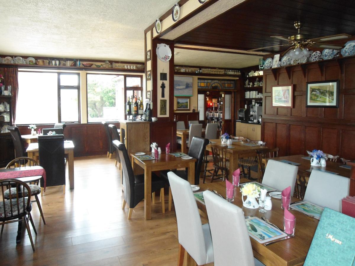 Kylemore Pass Hotel Letterfrack Extérieur photo