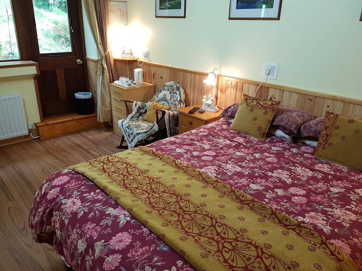 Kylemore Pass Hotel Letterfrack Extérieur photo