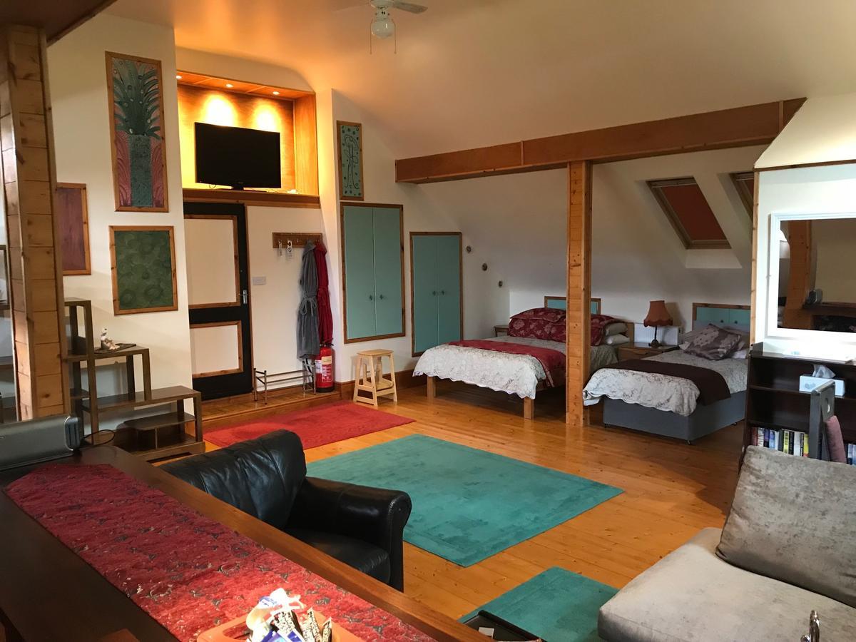Kylemore Pass Hotel Letterfrack Extérieur photo